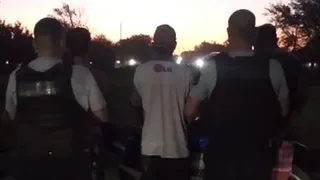 Robo de motocicleta: tres personas aprehendidas en operativo policial