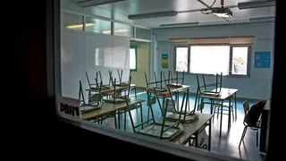 Secretarios de escuelas dicen que provincia los excluye de Asistencia Perfecta