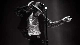 Vendieron el sombrero que Michael Jackson usó durante su baile moonwalk