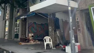 Barrio Agote: vecinos denuncian robos y amenazas por una banda de usurpadores