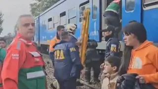 Un tren descarriló y chocó a otro en Buenos Aires: hay heridos