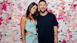 Messi y Antonella ligaron un show sorpresa de María Becerra en Miami
