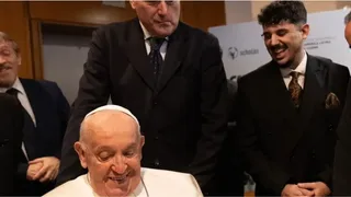 El emotivo encuentro entre Luquitas Rodríguez y el Papa Francisco