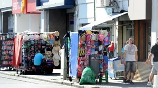 Comerciantes de Calle San Luis van contra la venta ambulante