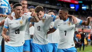 Uruguay aplastó 5 a 0 a Bolivia y saca pecho